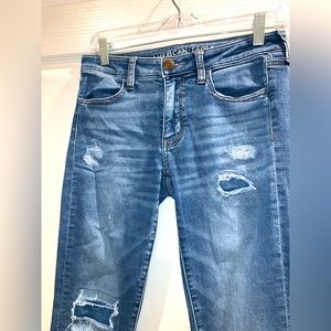 American eagle Outfitters super stretch distress jeans ankle boot cut size 6